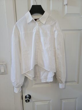 White Button-Front Long-Sleeve Shirt
